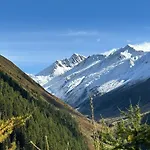 Lejlighed Mit Schoener Sicht Auf Bergpanorama Und Uebers Tal Ernen