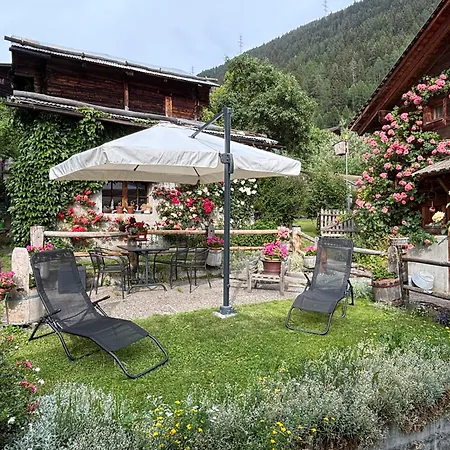 Mit Schoener Sicht Auf Bergpanorama Und Uebers Tal * Ernen
