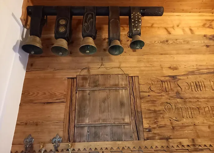 Apartamento Mit Schoener Sicht Auf Bergpanorama Und Uebers Tal