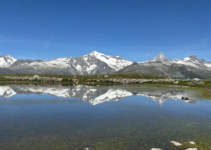 Διαμέρισμα Mit Schoener Sicht Auf Bergpanorama Und Uebers Tal