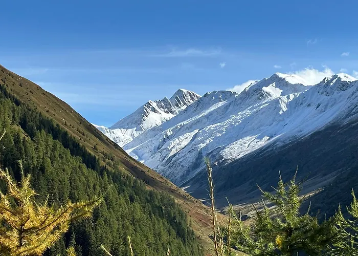 Διαμέρισμα Mit Schoener Sicht Auf Bergpanorama Und Uebers Tal Ernen